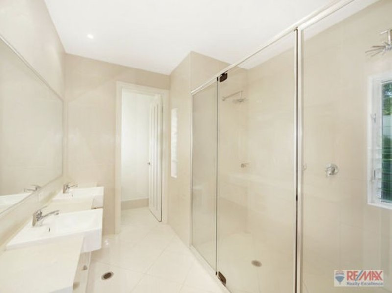 Photo - 2 Castle Reigh Court, Buderim QLD 4556 - Image 20