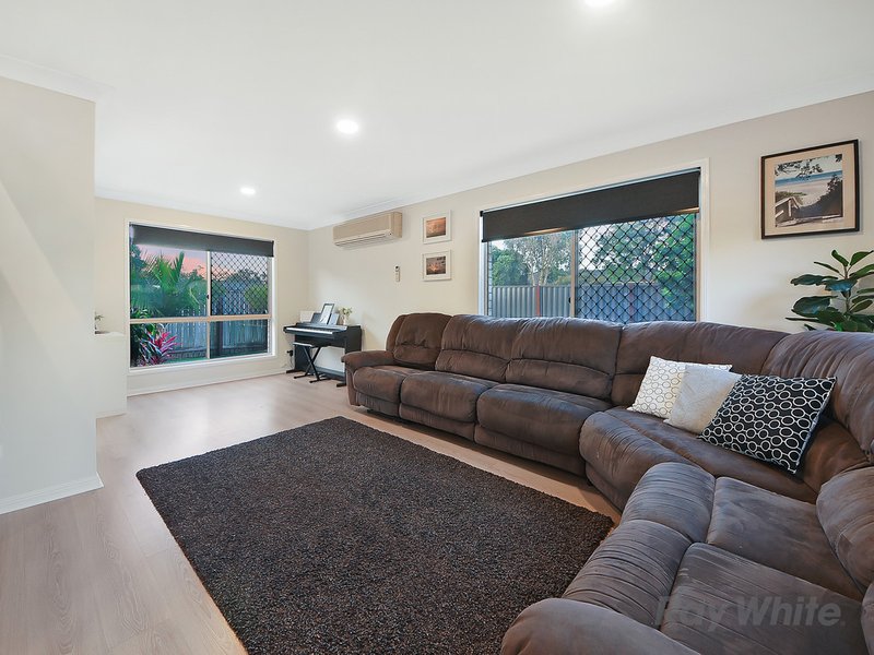 Photo - 2 Castlereagh Street, Murrumba Downs QLD 4503 - Image 6