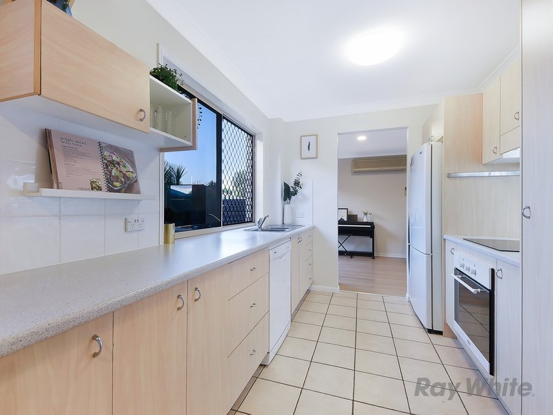 Photo - 2 Castlereagh Street, Murrumba Downs QLD 4503 - Image 8