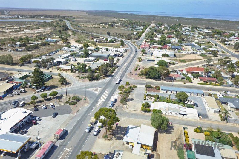 Photo - 2 Catherine Street, Port Wakefield SA 5550 - Image 9