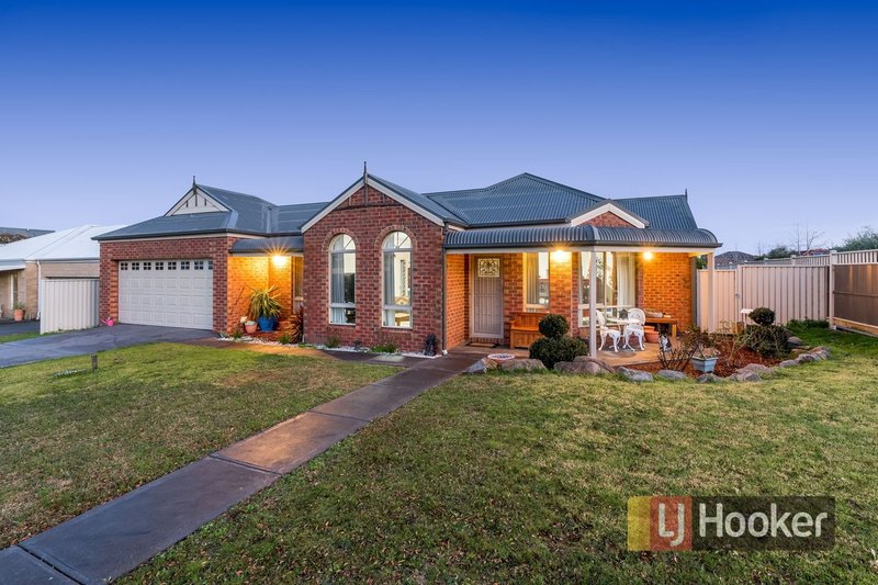 Photo - 2 Cedar Lane, Pakenham VIC 3810 - Image 14