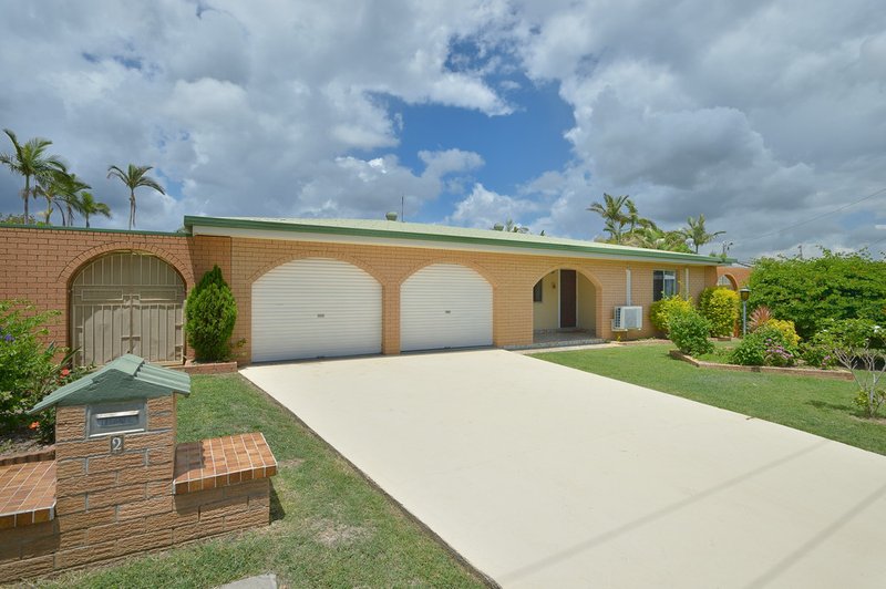 Photo - 2 Cedrela Street, Kin Kora QLD 4680 - Image 2