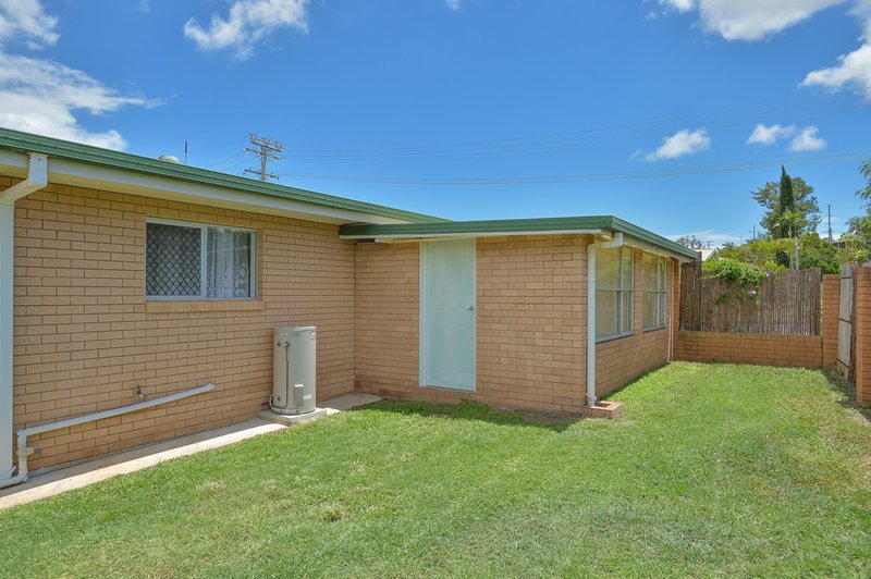 Photo - 2 Cedrela Street, Kin Kora QLD 4680 - Image 10