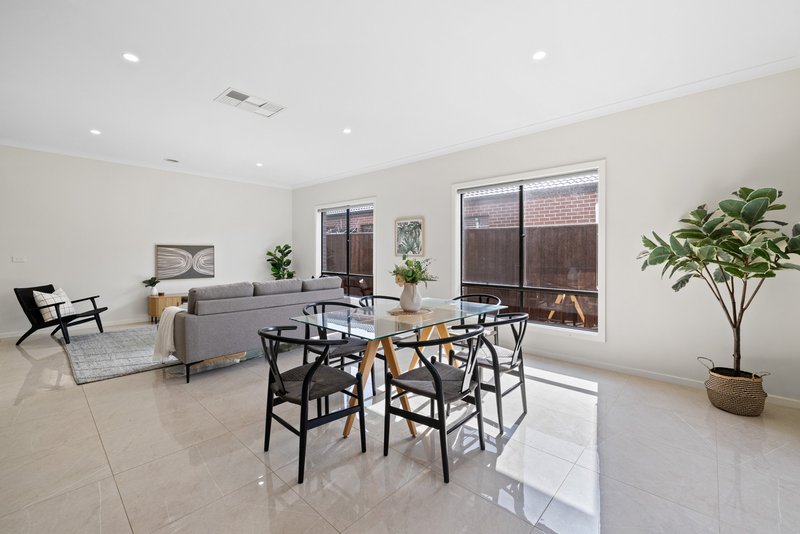 Photo - 2 Cerado Road, Wyndham Vale VIC 3024 - Image 7