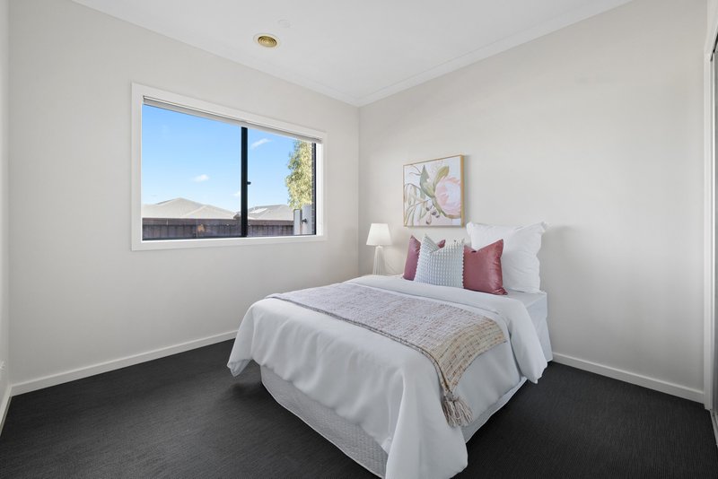 Photo - 2 Cerado Road, Wyndham Vale VIC 3024 - Image 13