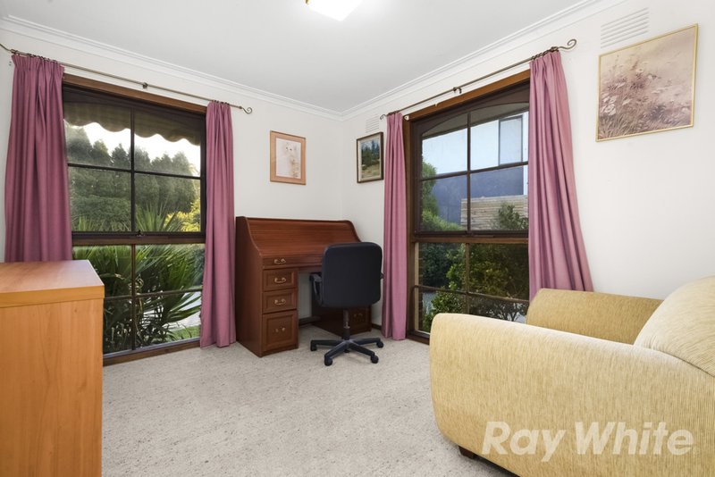 Photo - 2 Cerise Place, Mulgrave VIC 3170 - Image 8