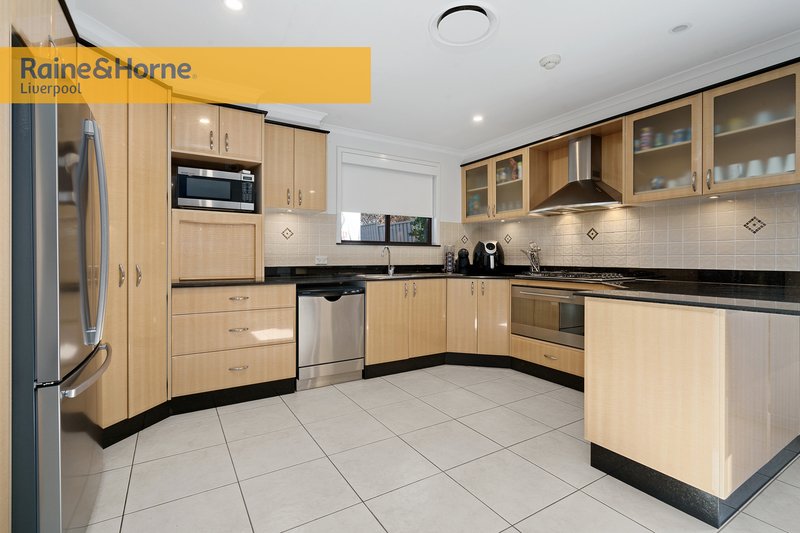 Photo - 2 Chaffey Place, Bonnyrigg Heights NSW 2177 - Image 3