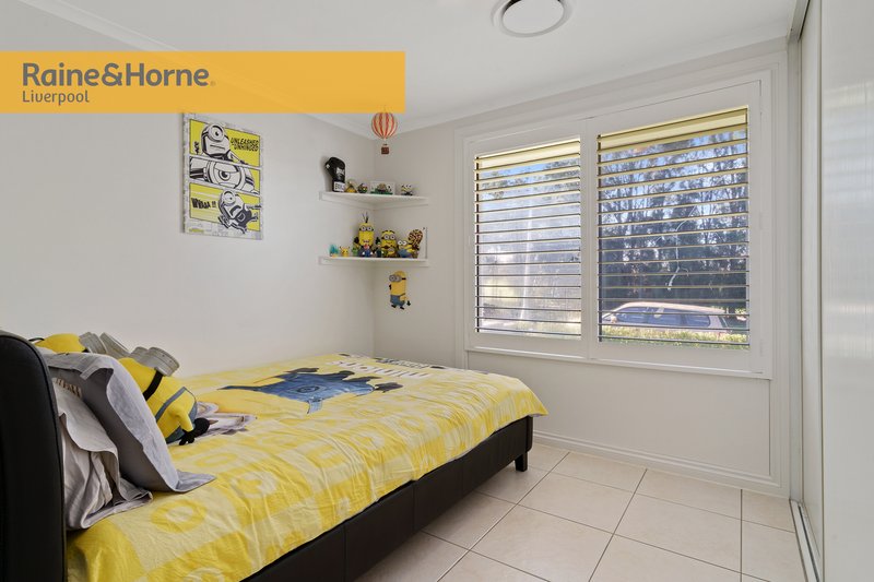 Photo - 2 Chaffey Place, Bonnyrigg Heights NSW 2177 - Image 9