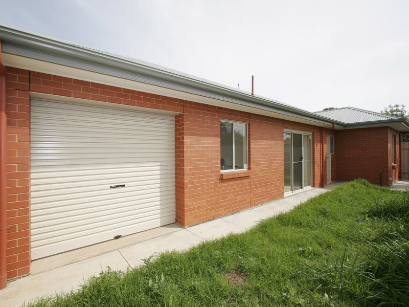 Photo - 2 Chapman Street, Findon SA 5023 - Image 10