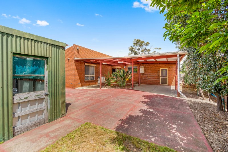 Photo - 2 Charles Drive, Cardigan Village VIC 3352 - Image 18