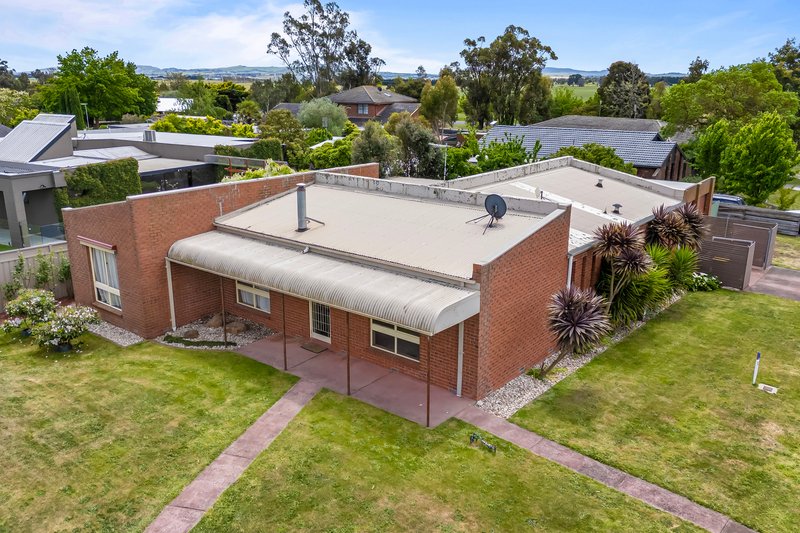 Photo - 2 Charles Drive, Cardigan Village VIC 3352 - Image 21