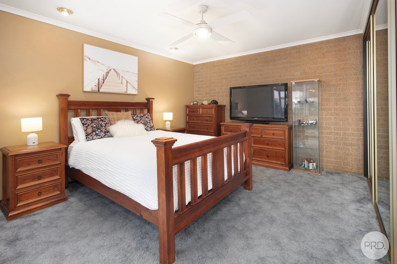 Photo - 2 Charles Drive, Cardigan Village VIC 3352 - Image 7