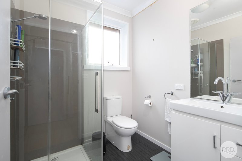 Photo - 2 Charles Drive, Cardigan Village VIC 3352 - Image 8