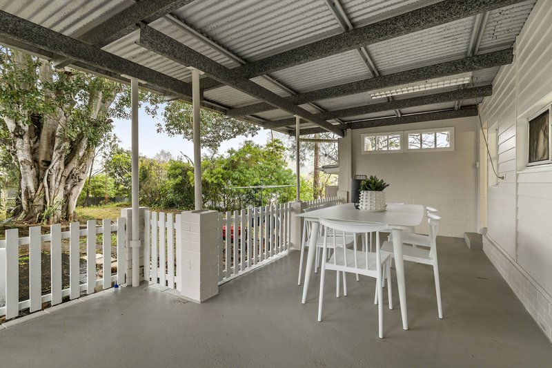 Photo - 2 Charlotte Street, Blackstone QLD 4304 - Image 13