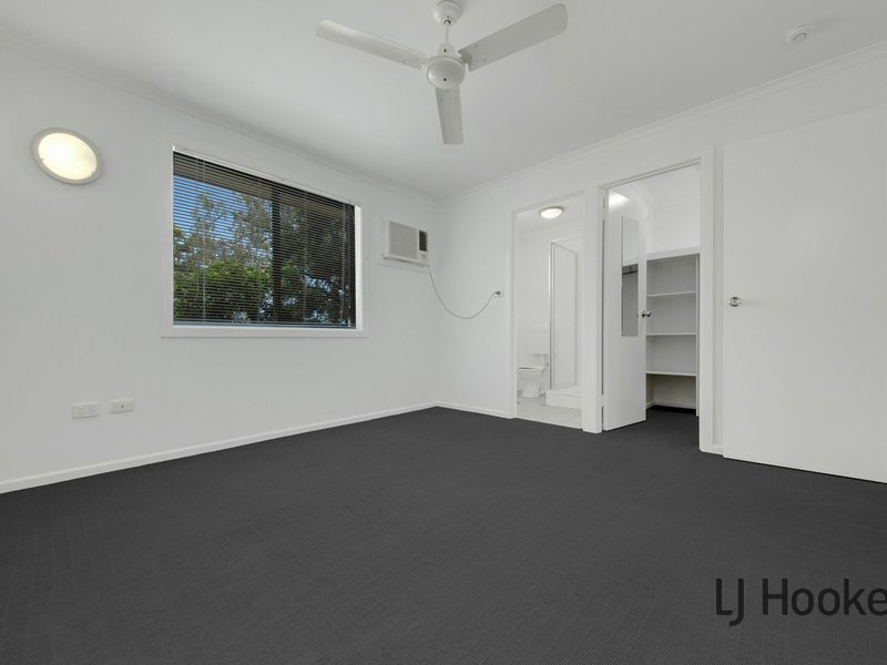 Photo - 2 Chauvel Court, Boyne Island QLD 4680 - Image 7