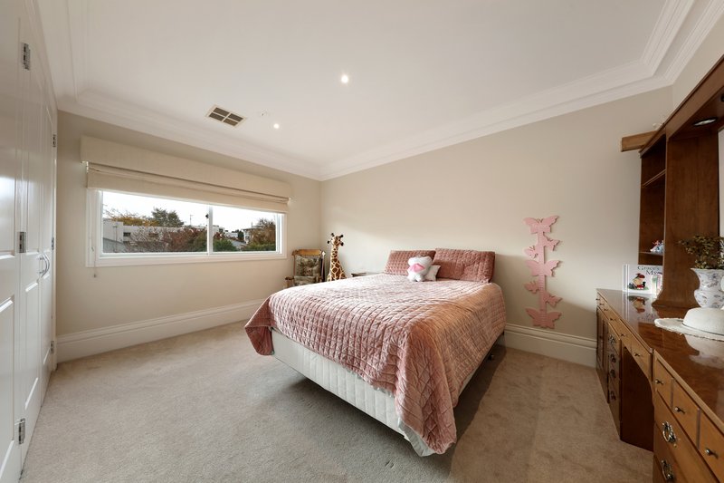 Photo - 2 Chavasse Street, Brighton VIC 3186 - Image 7