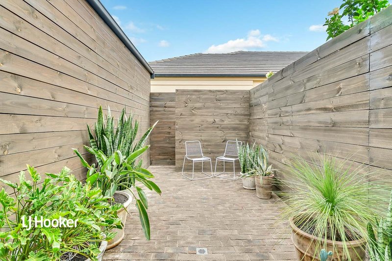 Photo - 2 Cherry Lane, Mawson Lakes SA 5095 - Image 22