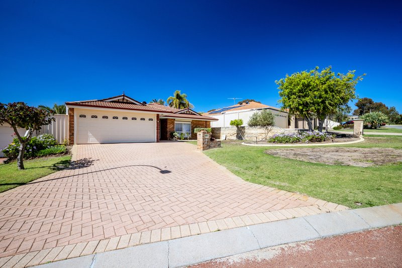 Photo - 2 Chifley Lane, Currambine WA 6028 - Image 2