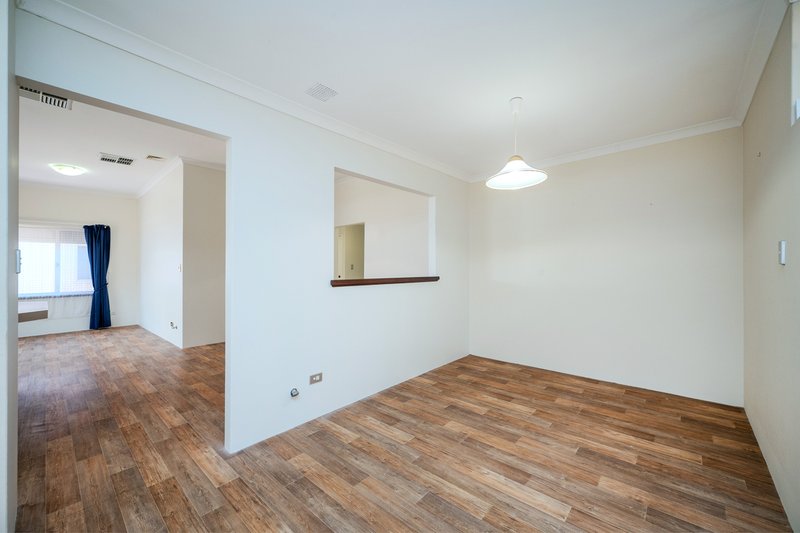 Photo - 2 Chifley Lane, Currambine WA 6028 - Image 6