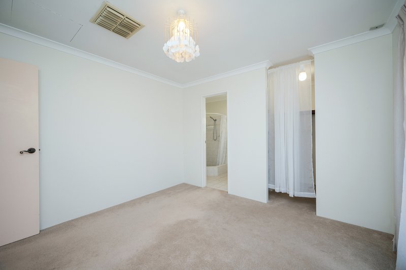Photo - 2 Chifley Lane, Currambine WA 6028 - Image 8