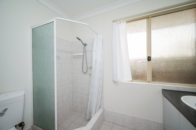 Photo - 2 Chifley Lane, Currambine WA 6028 - Image 9