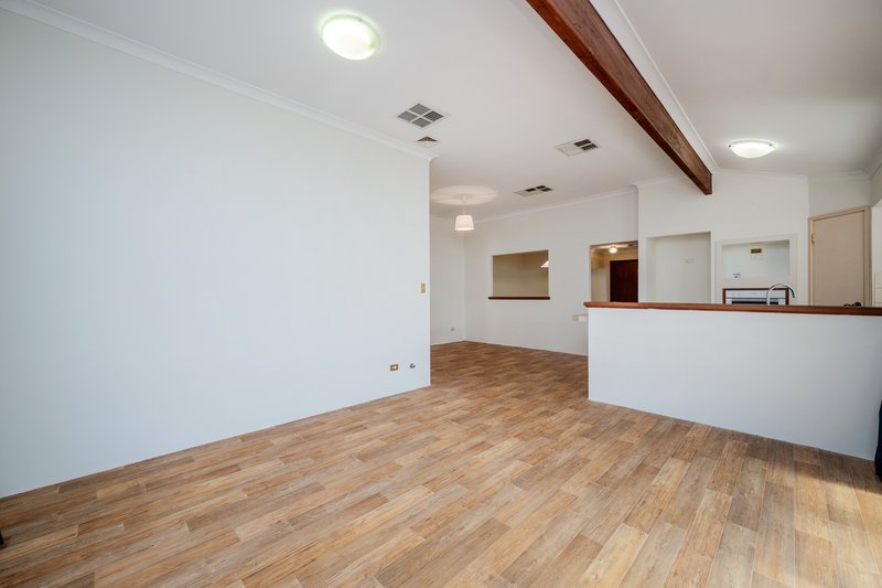 Photo - 2 Chifley Lane, Currambine WA 6028 - Image 16