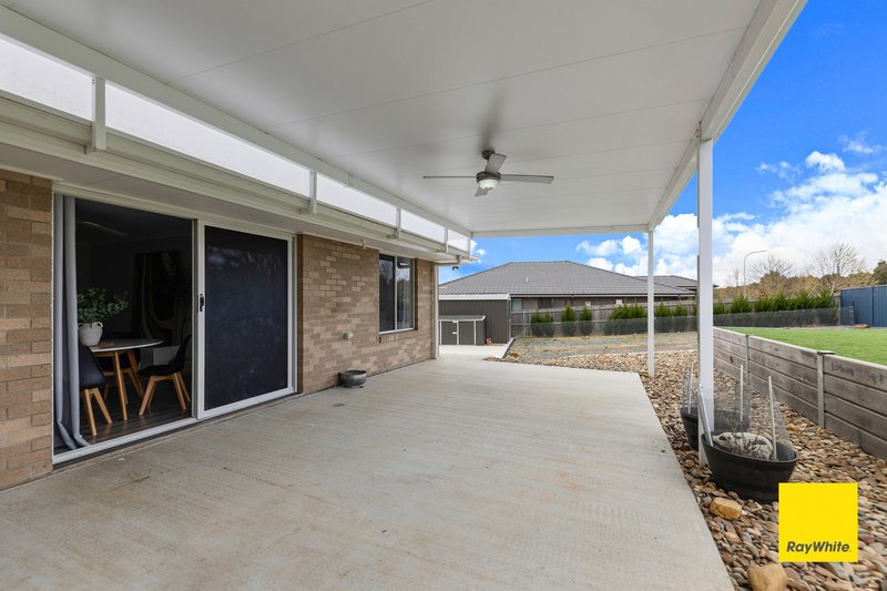 Photo - 2 Chinnery Close, Bungendore NSW 2621 - Image 23