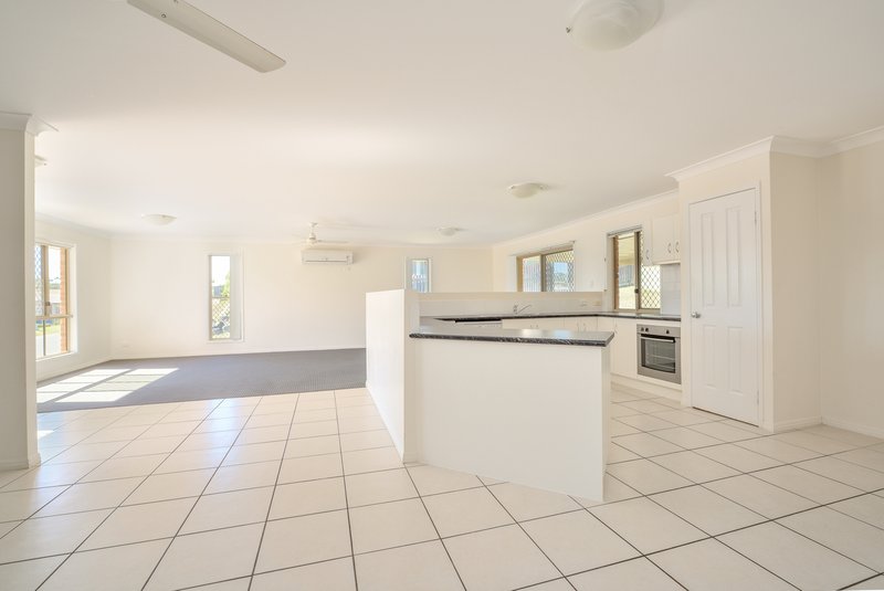 Photo - 2 Christian Court, Glen Eden QLD 4680 - Image 3