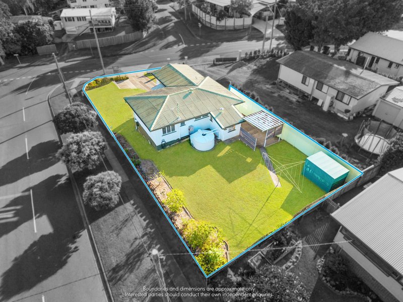 Photo - 2 Chuter Street, Stafford Heights QLD 4053 - Image 23