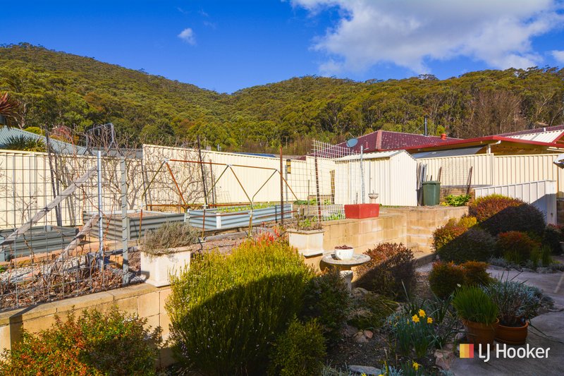 Photo - 2 Claret Ash Avenue, Lithgow NSW 2790 - Image 21