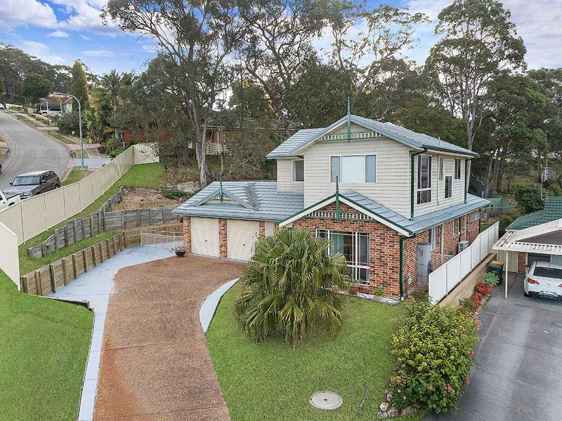 2 Claret Ash Close, Toronto NSW 2283