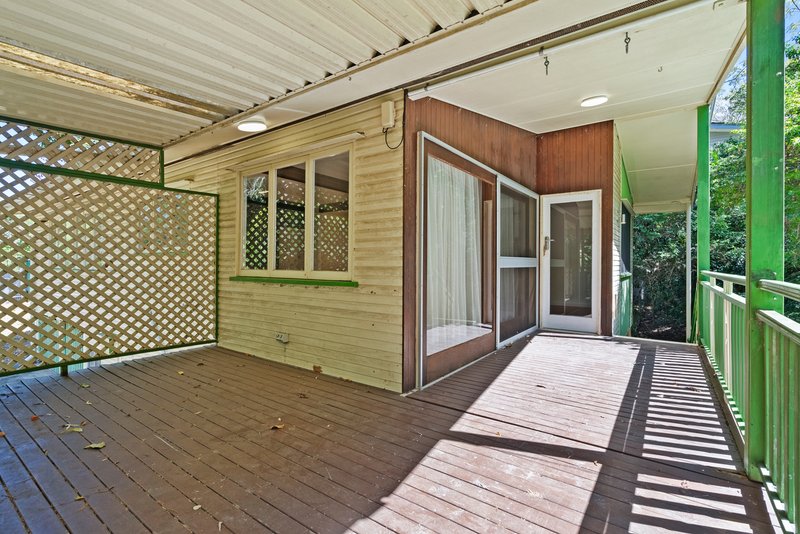 Photo - 2 Clarina Street, Chapel Hill QLD 4069 - Image 12