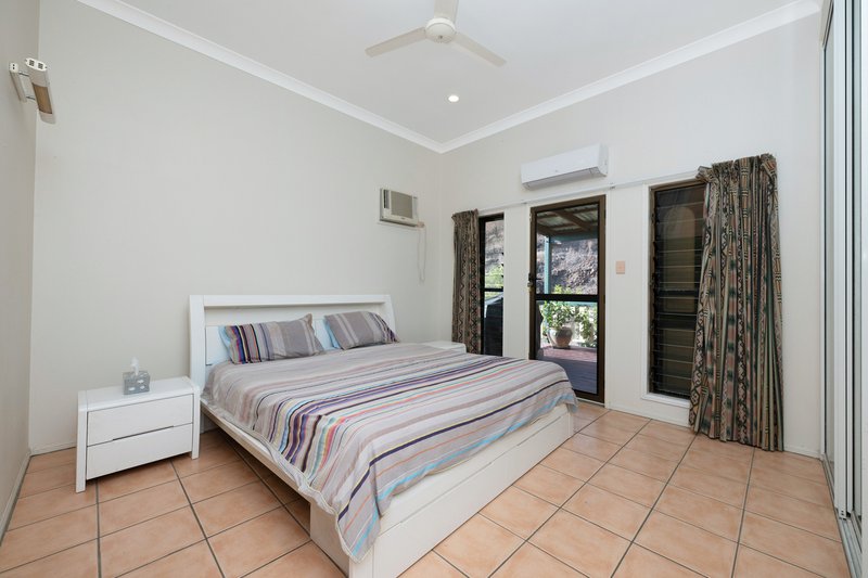 Photo - 2 Claude Street, West End QLD 4810 - Image 9