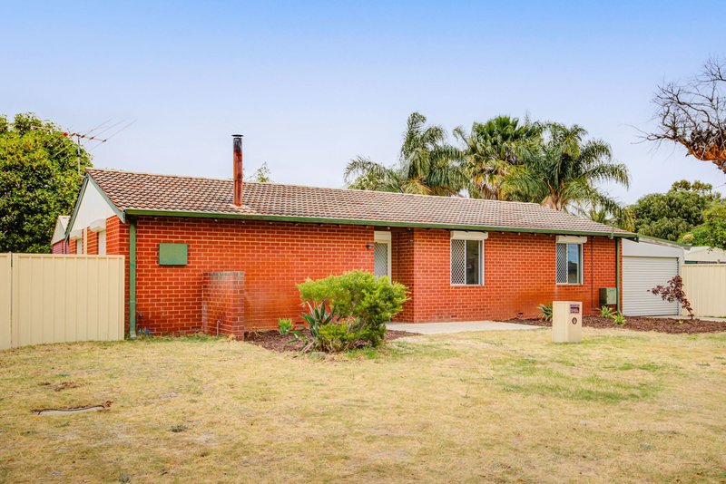 Photo - 2 Claunelle Road, Armadale WA 6112 - Image 1