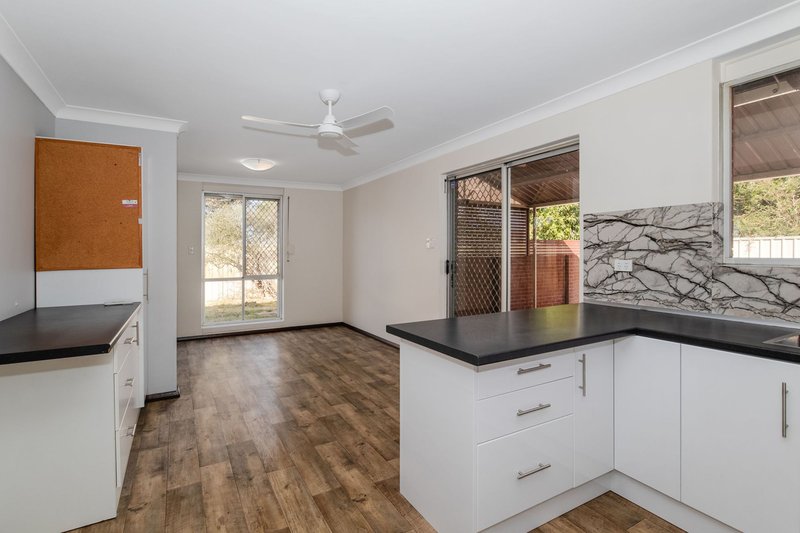 Photo - 2 Claunelle Road, Armadale WA 6112 - Image 5