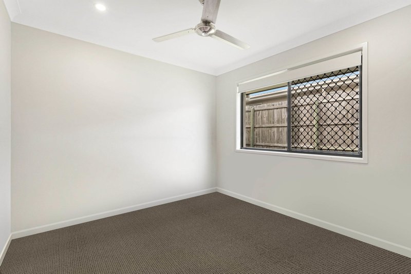 Photo - 2 Clements Street, Griffin QLD 4503 - Image 12