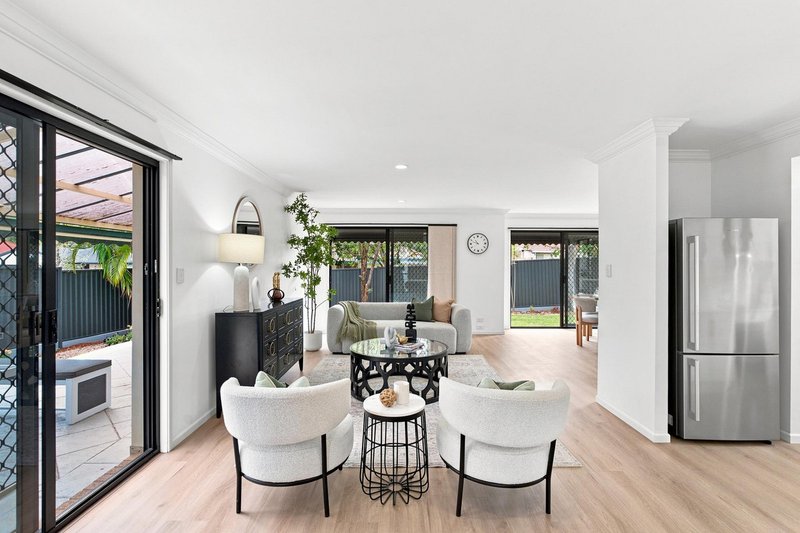 Photo - 2 Clifford Close, Kuraby QLD 4112 - Image 7