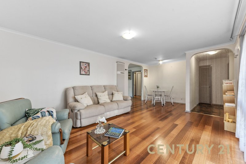 Photo - 2 Close Court, Pakenham VIC 3810 - Image 3