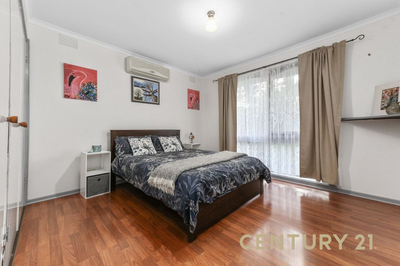 Photo - 2 Close Court, Pakenham VIC 3810 - Image 9