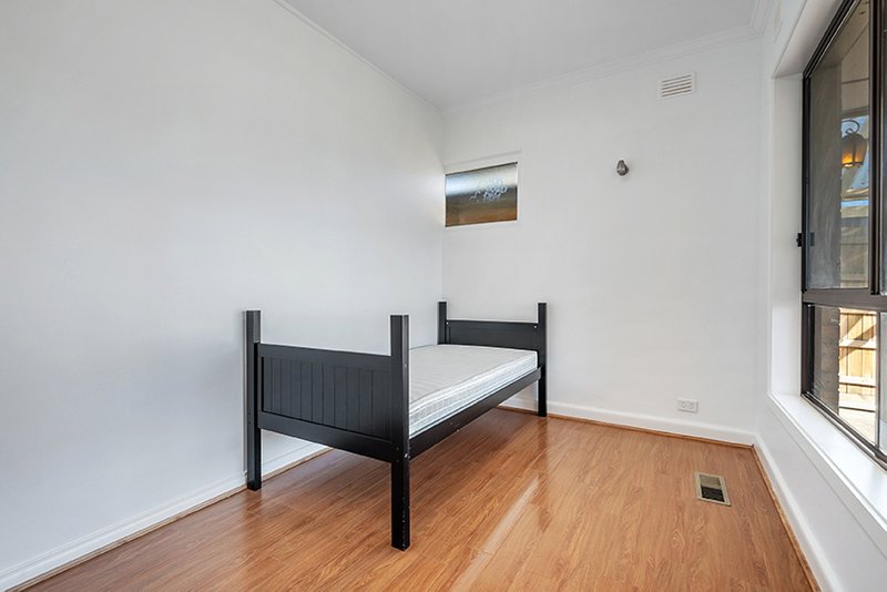 Photo - 2 Clunes Street, Kingsbury VIC 3083 - Image 10