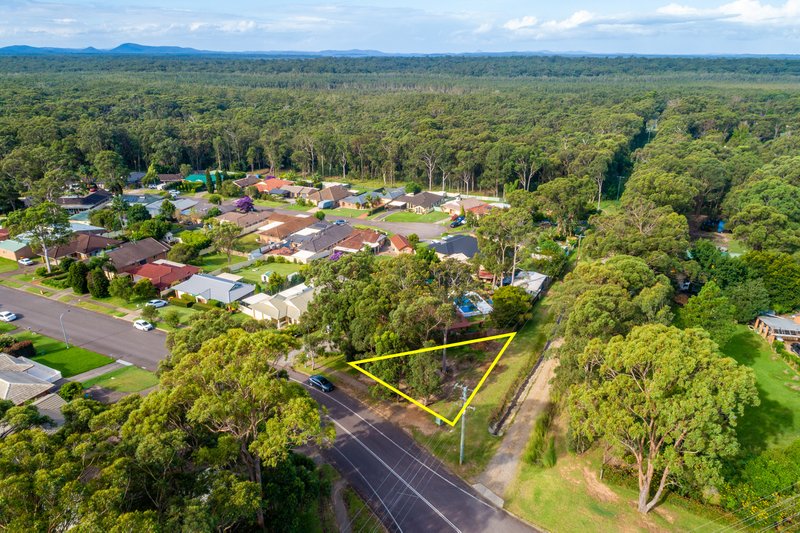 Photo - 2 Coachwood Drive, Medowie NSW 2318 - Image 2