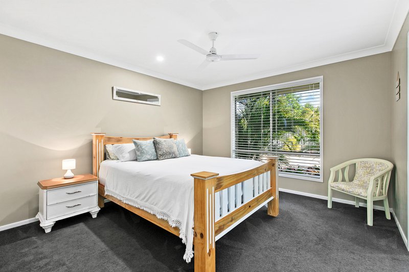 Photo - 2 Cockle Court, Burrum Heads QLD 4659 - Image 13