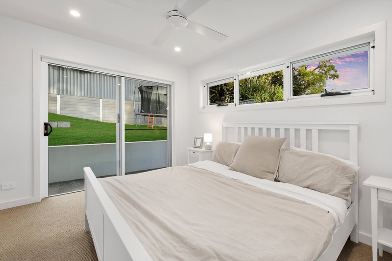 Photo - 2 Colin Street, Saratoga NSW 2251 - Image 13