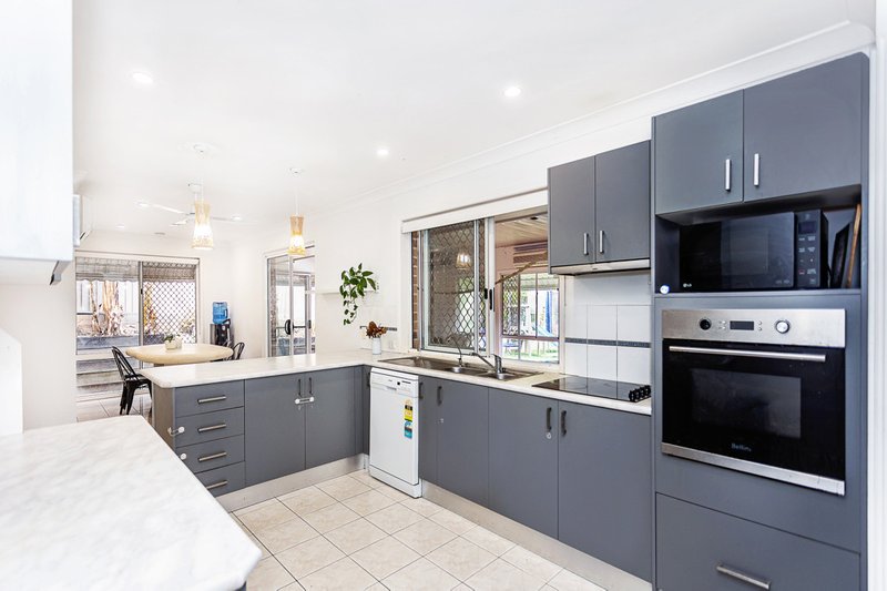 Photo - 2 Colonial Court, Mudgeeraba QLD 4213 - Image 4