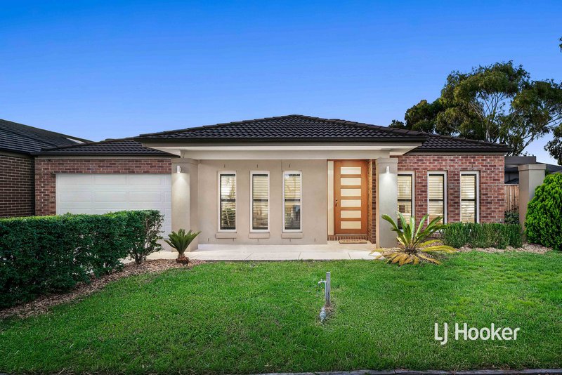 Photo - 2 Condina Place, Point Cook VIC 3030 - Image 2