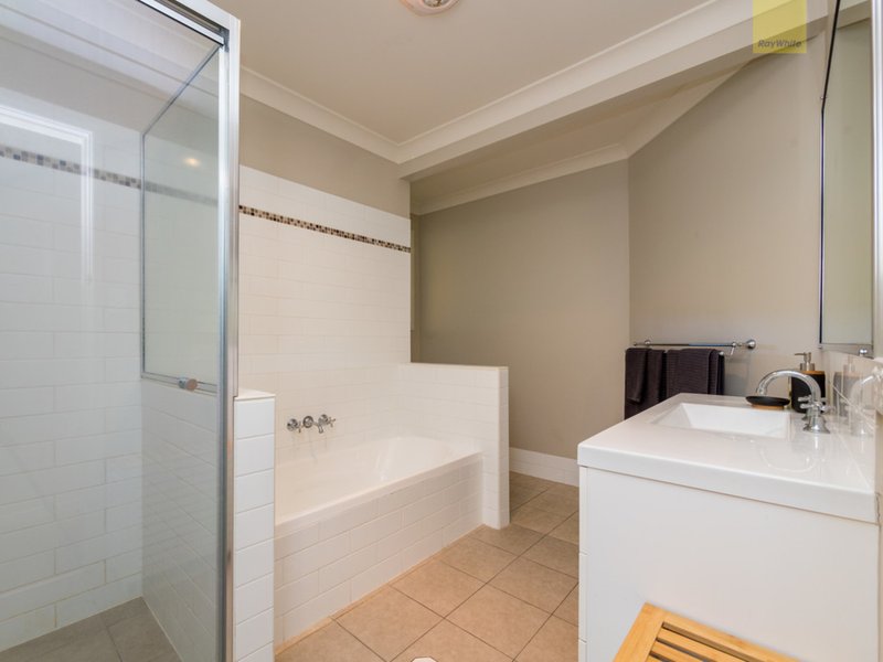 Photo - 2 Conte Street, East Lismore NSW 2480 - Image 6