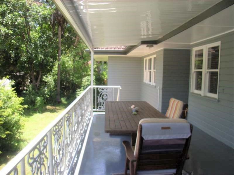 Photo - 2 Cooinda Street, The Gap QLD 4061 - Image 3