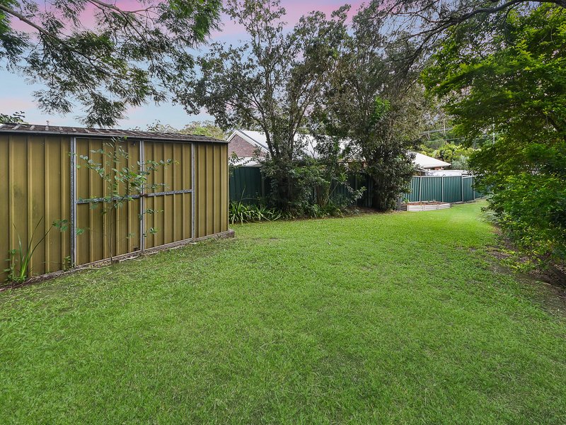 Photo - 2 Cooloola Court, Everton Hills QLD 4053 - Image 24