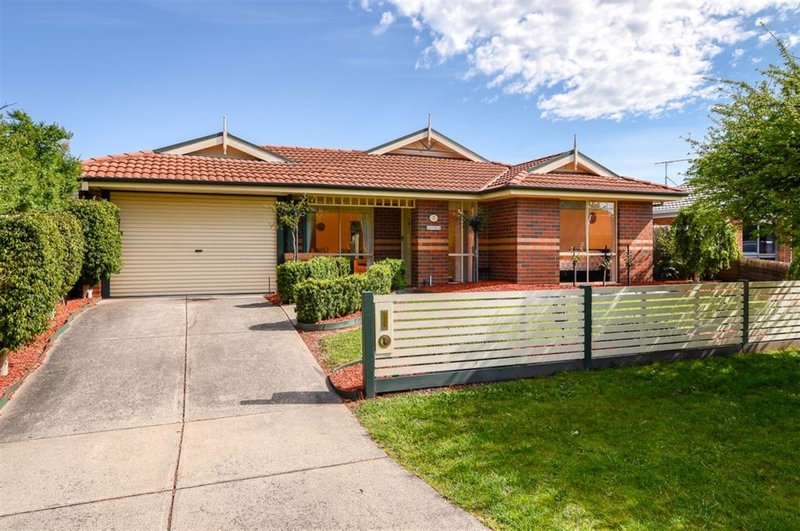 2 Cooney Close, Berwick VIC 3806