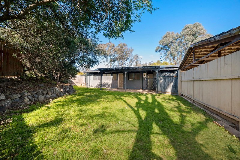 Photo - 2 Cooney Court, Charnwood ACT 2615 - Image 12